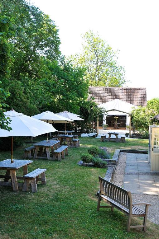 The Red Lion Inn Babcary Екстериор снимка